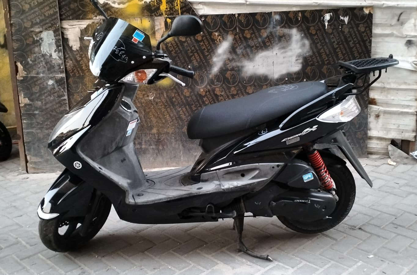 يالله
سلام عليكم سكنس فحل كابريتر دراجه كلش جديدة والف عافيه ع الياخذها سعرها 850 مكاني بغداد ***********
