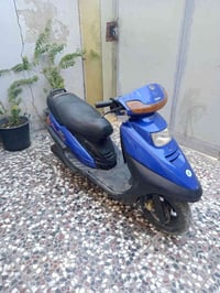 دراجه فراشه للبيع فضائي دراجه طافيه عوزها بس تجفيت بيع او مراوس 078605...