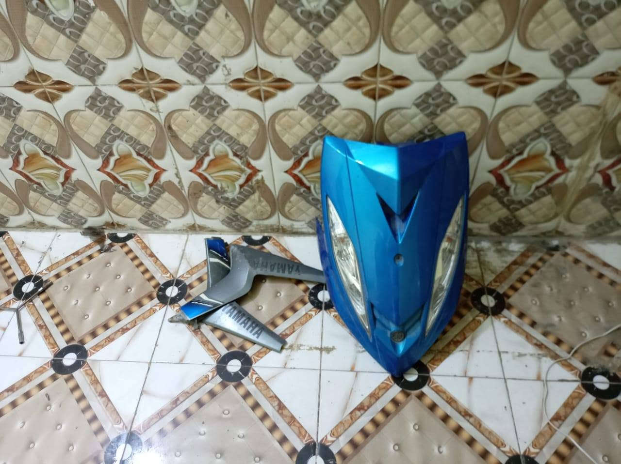 السلام عليكم كفرات سكنس وبك لايت وبجم جيتي ار وصفاحيات ***********
