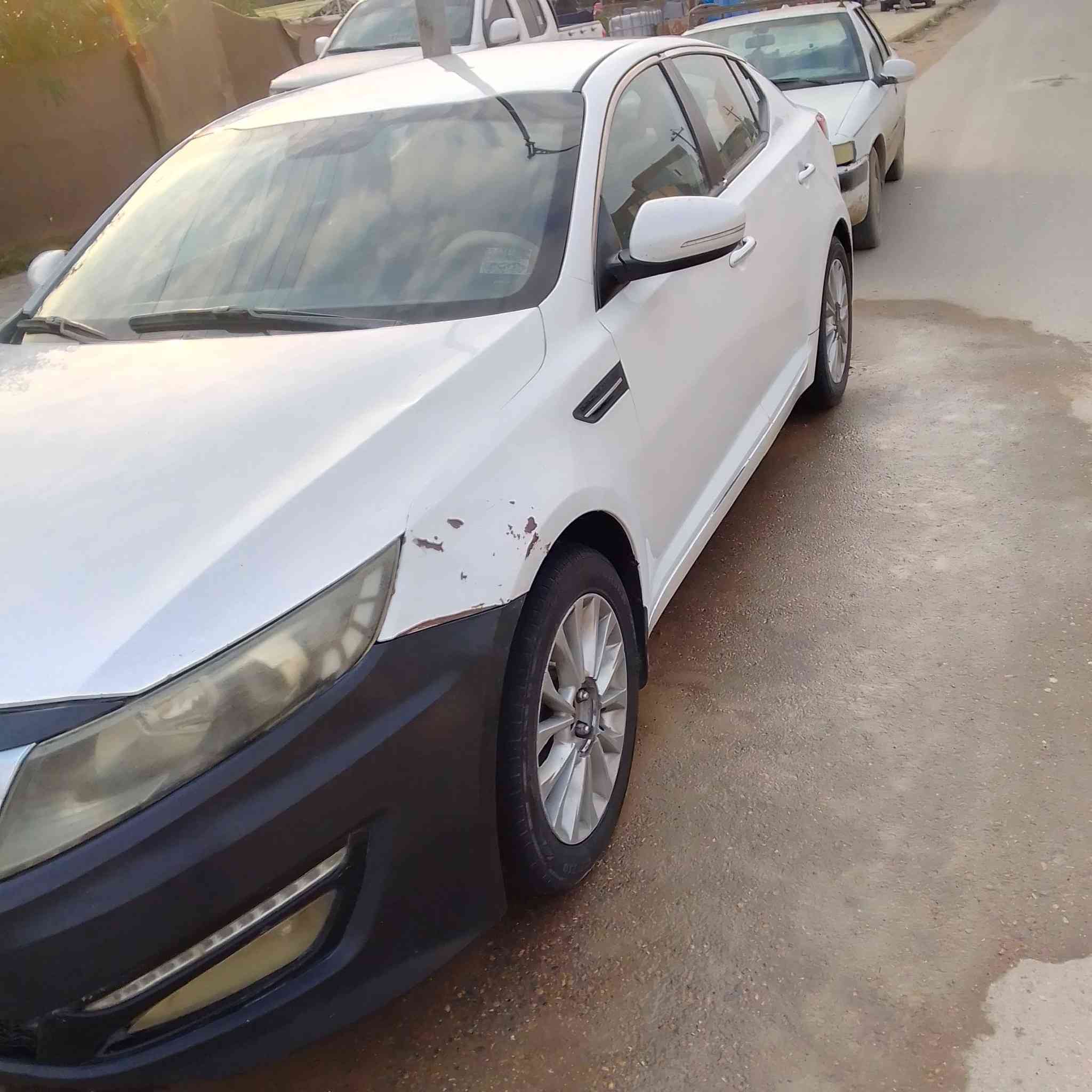 سياره وارد خليجي موديل 2013 أوبتما السياره بيهه صفحه قماره وجنطه مرشوشات وجنطه مرشوشه السعر 105 الاستفسار أكثر الاتصال على الرقم غير متواجد على الفيس 
***********
