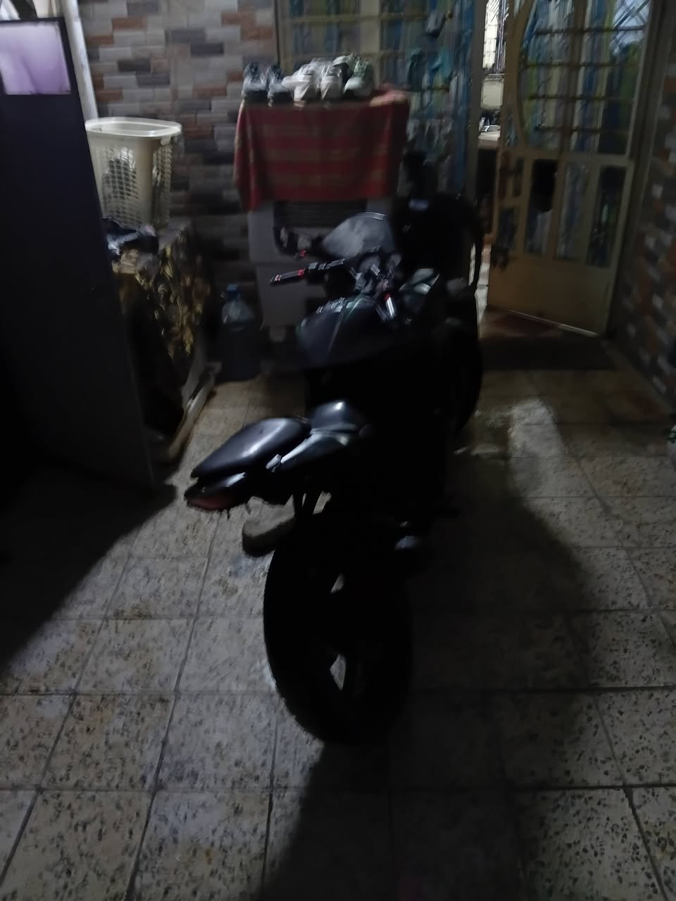 السلام عليكم كاوسكي
2008
رقم بغداد 
سعر 2وبيها مجال 
الزعفرانيه 
***********
