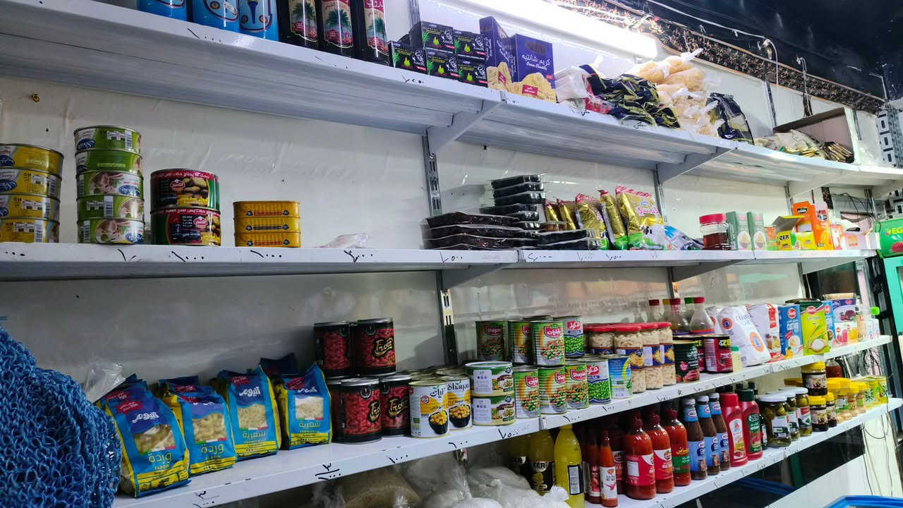 اسواق موقعها حلو مقابيل المركز شرط المواجهات يمك الشرطه الدوريات عليك
والمنطقة  هم عليك 
تجي من الصبح لليل تشوف حركتها سوكها ياله تشتري
العارضات ما بيهن شركه ٣عمودي و٢بطحي
دخلها حاليا ١٥٠ ويرادلها راس مال والتزام لان عندي نواقص بيها مسواك يعني تكمل مسواك يدك٢٥٠ او اكثر والرزق ع الله 
اجار ١٥٠
عنوانها كربلاء حي العسكري 
تواصل خاص


**إذا كنت صاحب هذا الإعلان وتريد حذفه لأي سبب، رجاءا أرسل رسالة إلى الدعم الفني**
