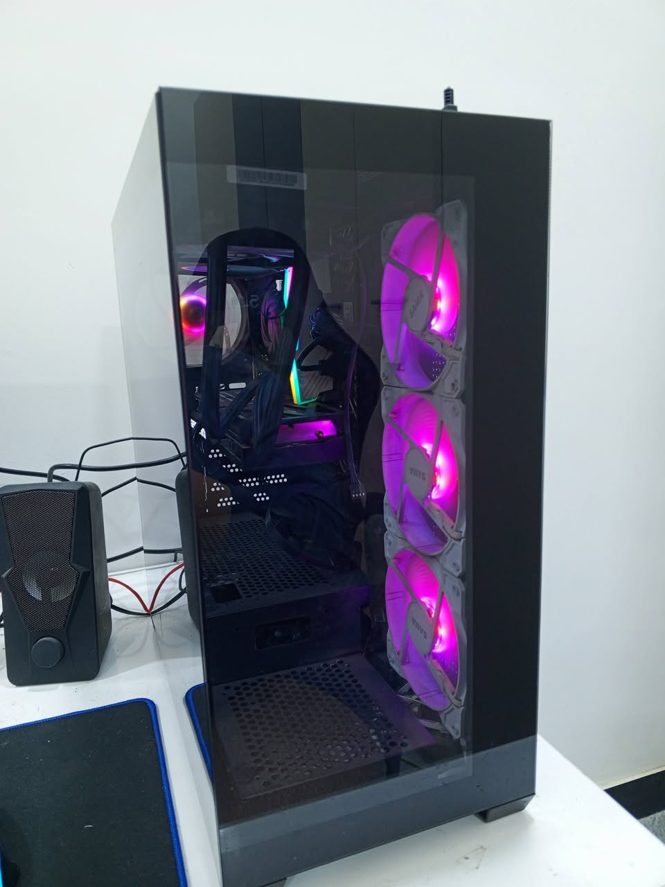 سلام عليكم 
كيس للبيع مواصفات 
CPU i5 13400f
GPU RTX 4060 ti 8g 
M.B H610 ASUS PRIME 
RAM 16g 8*2 3600 DDR4
M.2 1TB 
P.S 650w 
COLR 240m
يوجد توصيل ❤️ 
سعر 1250 قفل 
مليون و250 قفل قفل ❤️


**إذا كنت صاحب هذا الإعلان وتريد حذفه لأي سبب، رجاءا أرسل رسالة إلى الدعم الفني**