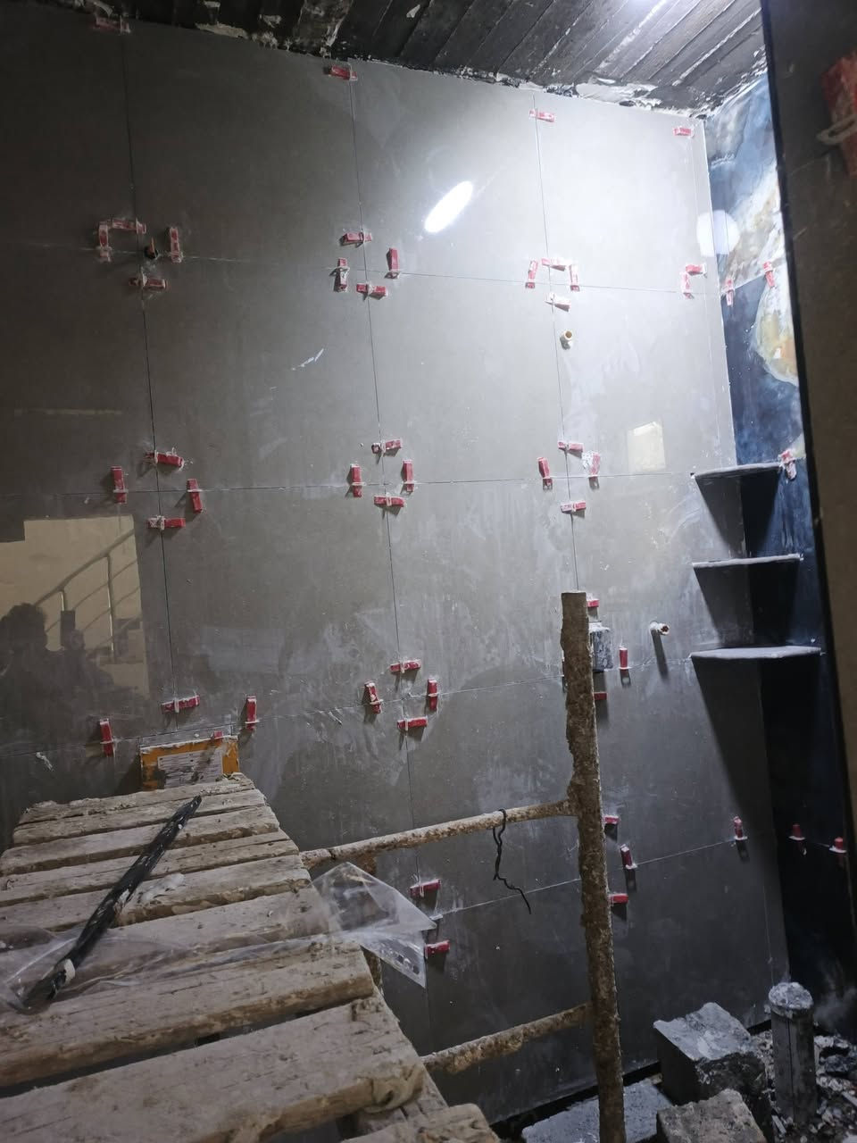 خلفه سيراميك متفرق حاليا شغل شرط درجه اولى هذا رقمه ***********
