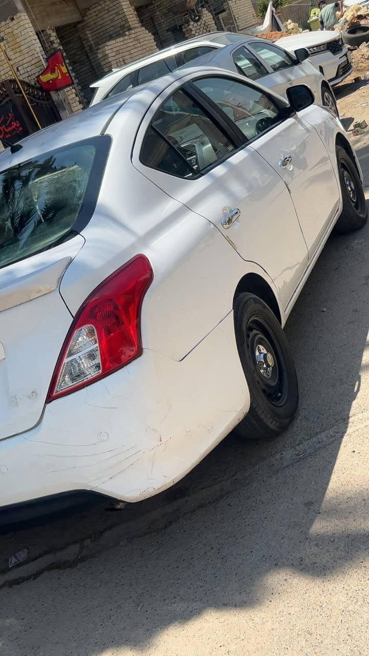 سلام عليكم من رخصت الدمن سني موديل 20بسم شركه السيار بيه نص بنيد او جاملغ او باب السياره جاهزه مناقصه اي شي مكان السياره شارع فلسطين السعر 83 او بيه مجال ***********
