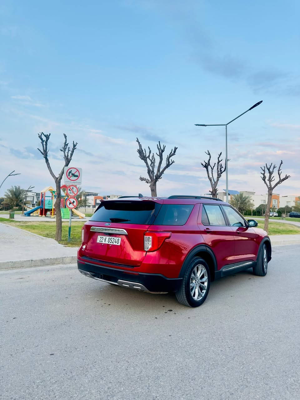 بيع سريع فورد اكسبلور 2021
موصفاتها الفووول Xlt بانوراما بصمه كشنات كهرباء و هيترات 
ماشيه 83 الف 
السياره كانما كلين فقط الدعاميه وشويه بارد بدون اي صبغ او دواخل 
السياره جديده كلش مال بيت
مكان بغداد التاجي
السعر228
الرقم***********
