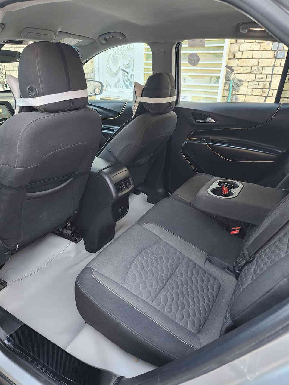 سلام عليكم كونكس مديل 18 
للبيع سياره جاهزه ونضيفه ماشيه 100 الف محرك 1600
4 سلندر الفحص السياره داخل النشر  سعر 140 وبيها مجال 
عنوان ناصريه حي العسكري
***********
