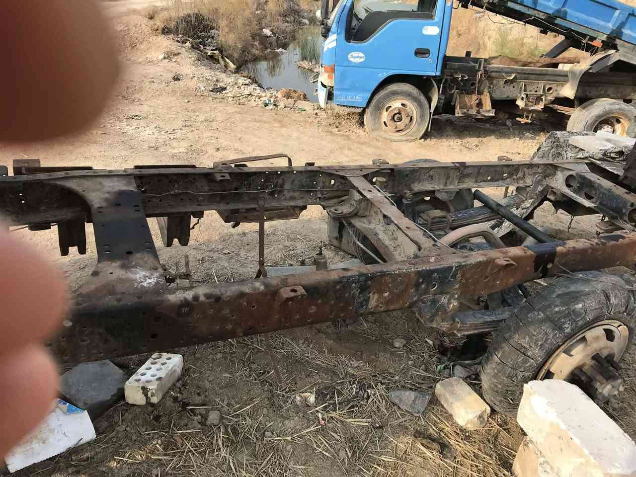 السلام عليكم
يوجد شاصي مازده بدون مكفول من الفطر والاحيم ول خياس  ويوجد اكسن مازده معا سبرنك  فقط 

المكان نجف 

***********

***********
