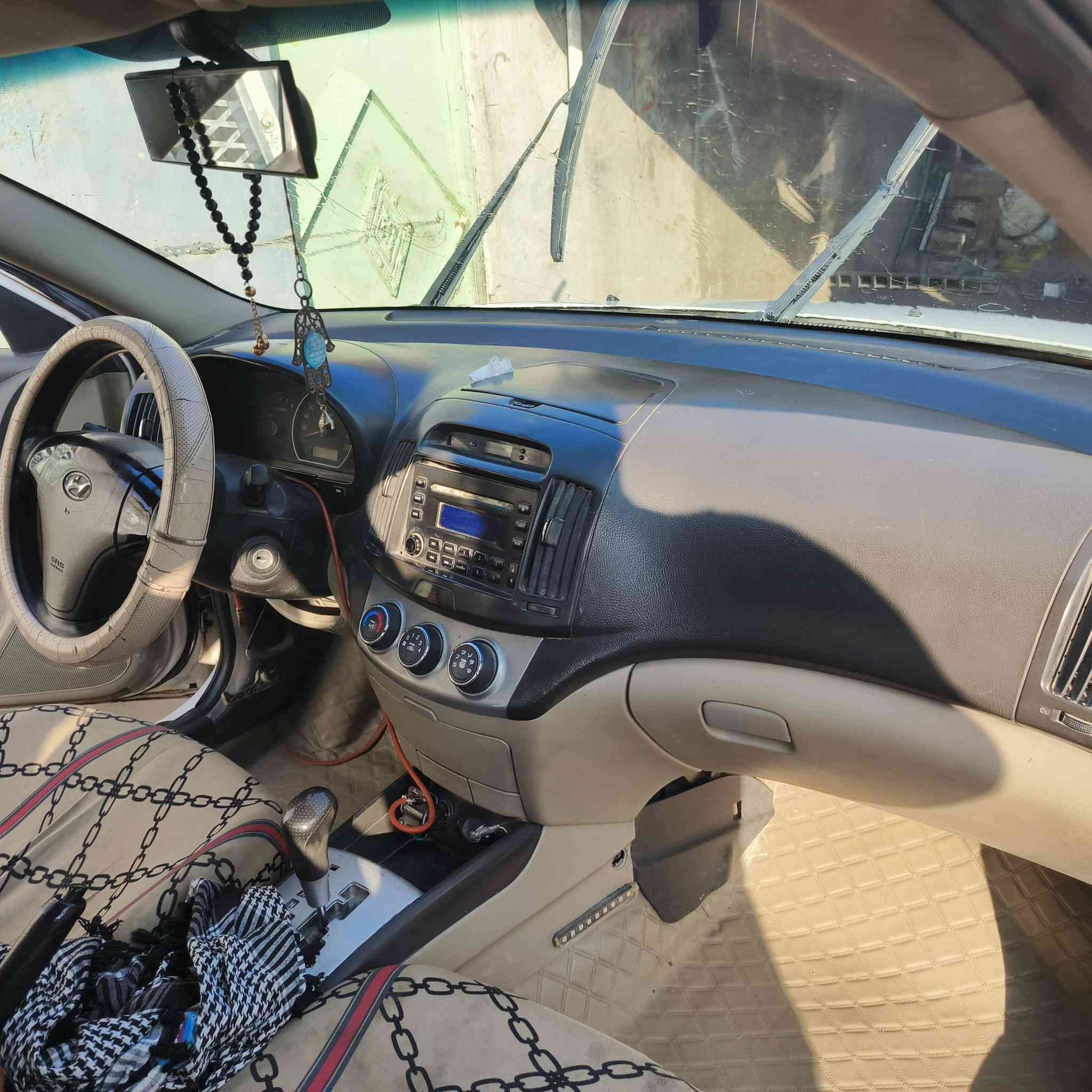 النترا ١١ أربيل البيع بها قماره تبديل ومصبوخه عام بسم الكردي سنويه صاقطه سعر ٨٠ وبيها مجال ابيع هل موجود رقم التلفون ***********
