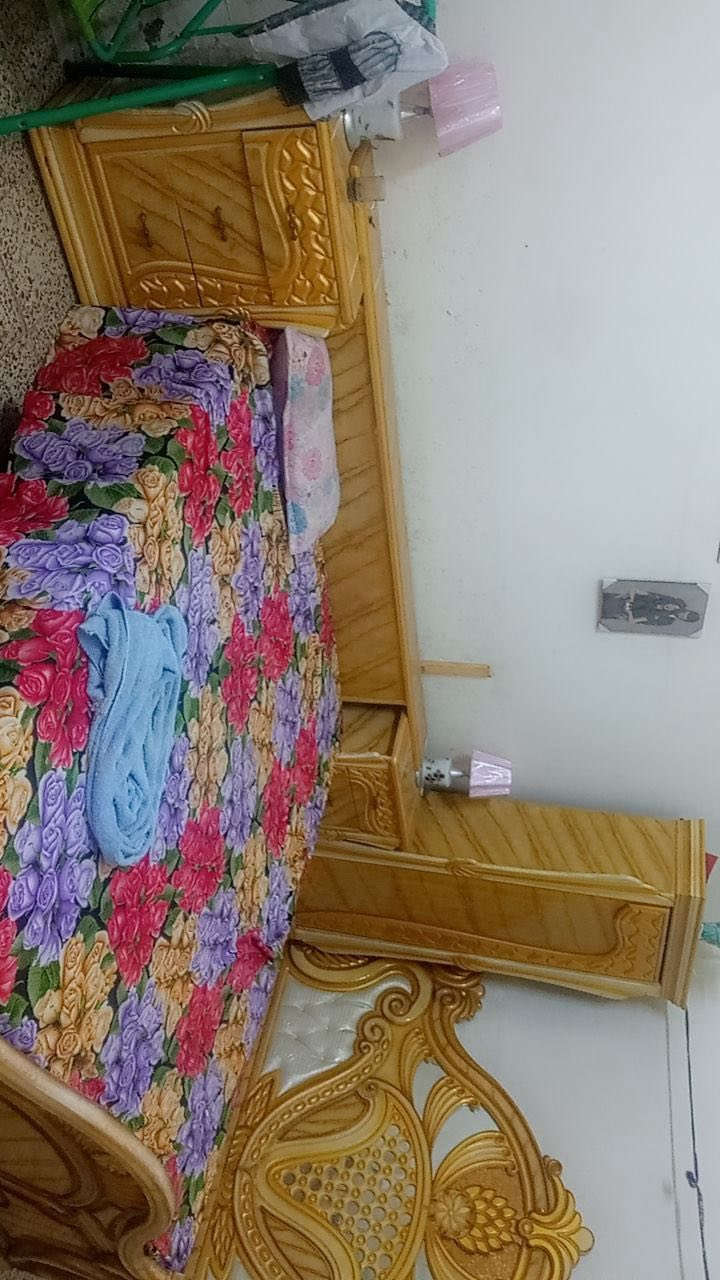 غرفة نوم للبيع مستعمله
شغل عراقي 
خلي سعرك 
بغداد البلديات


**إذا كنت صاحب هذا الإعلان وتريد حذفه لأي سبب، رجاءا أرسل رسالة إلى الدعم الفني**