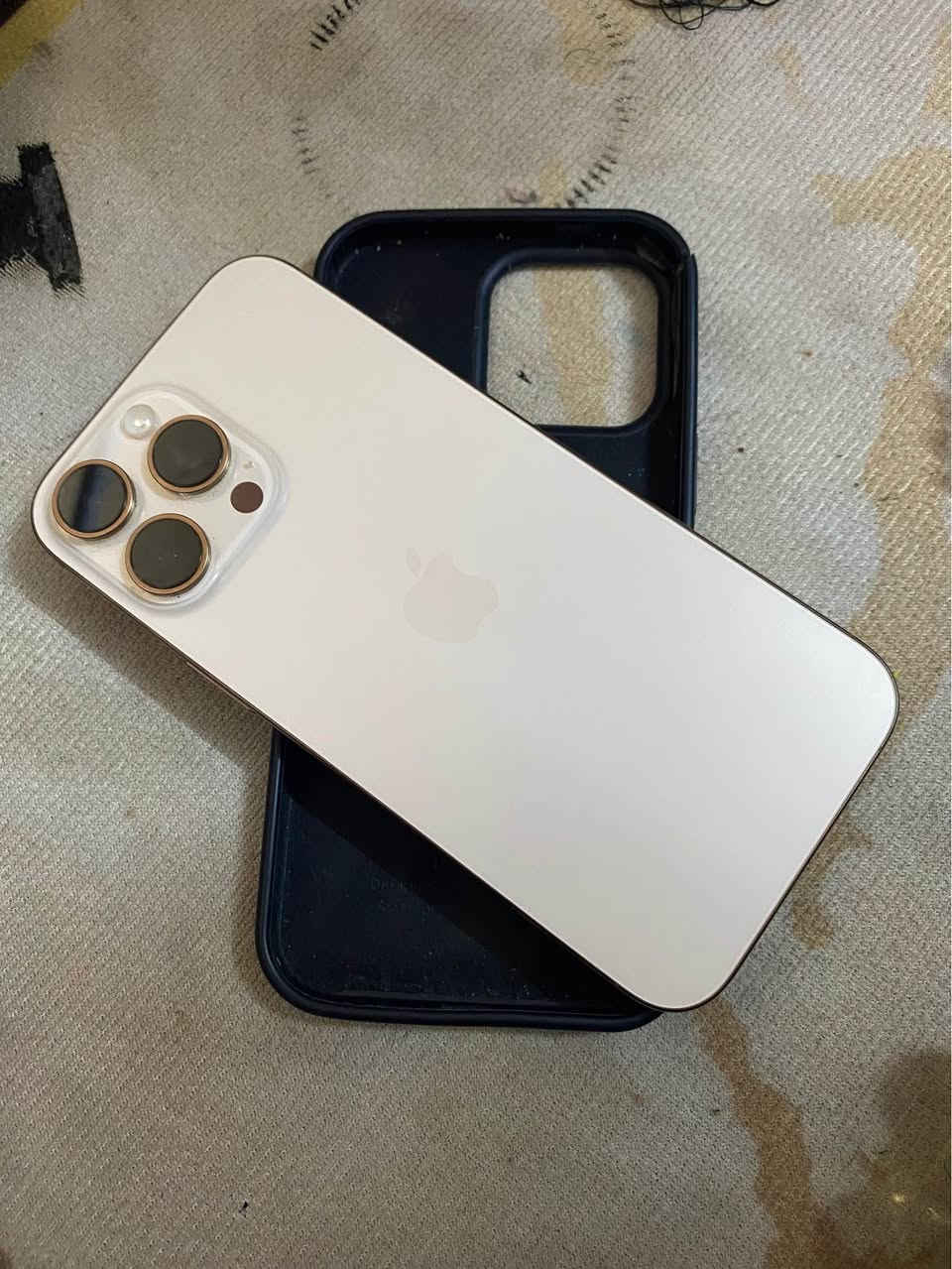 ايفون 16برو ماكس شرق اوسط بطاريه97 غراض كامله مستعمل قليل سعر مليون ٦٠٠ وبي مجال كركوك, العراق


**إذا كنت صاحب هذا الإعلان وتريد حذفه لأي سبب، رجاءا أرسل رسالة إلى الدعم الفني**