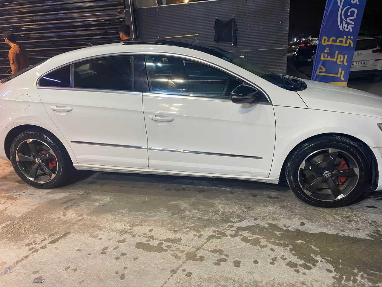 سلام عليكم

passat 2011 
فول مواصفات 
محرك 2.0 تيربو
كير اوتو
جام اوتو
بانوراما
مقاعد جلد كهرباء
شاشه 
كامره
فول تحكم استيرن
سياره كلش حلوه وجاهزه عليه ادامه كامله
السياره وارد امريكي حادثه فقط دعاميه شرط الفحص
بيه صبغ اربع قطع جماليه بدون اي تصليح وهم ع الفحص
مكانه سيديه 
***********
سعره 82$

وسلامتكم بغداد, العراق
