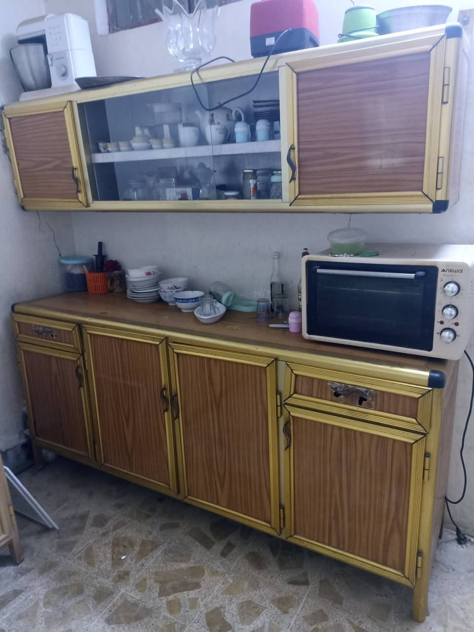 للبيع سعر 250
***********
