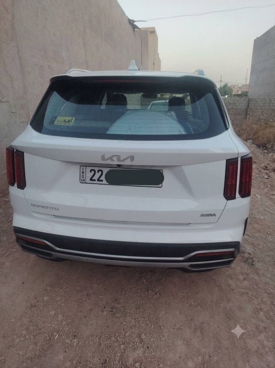 🚗 للبيع: كيا سورنتو 2023           رقم اربيل بسمي ماشيه 32الف
⚠️ حالة السيارة

• وارد خليجي ✅ 
• كفالة عامة بدون أضرار ✅
⚙️ المواصفات:
• سقف بانوراما
• كير ماوس
• كشنات تدفئة تبريد
• بصمة تشغيل
• تشغيل عن بعد
• تحكم ستيرن كامل
• 4كامرات جانبيه
• واير ليس 
• ثلاث قطع تبريد
• مقاعد كهربائية
• صندوق كهربائي
• 4انظمة قياده
• 5ويل كب
• عنوان السياره موصل 
• سعر 295
• رقم الموبايل ***********
