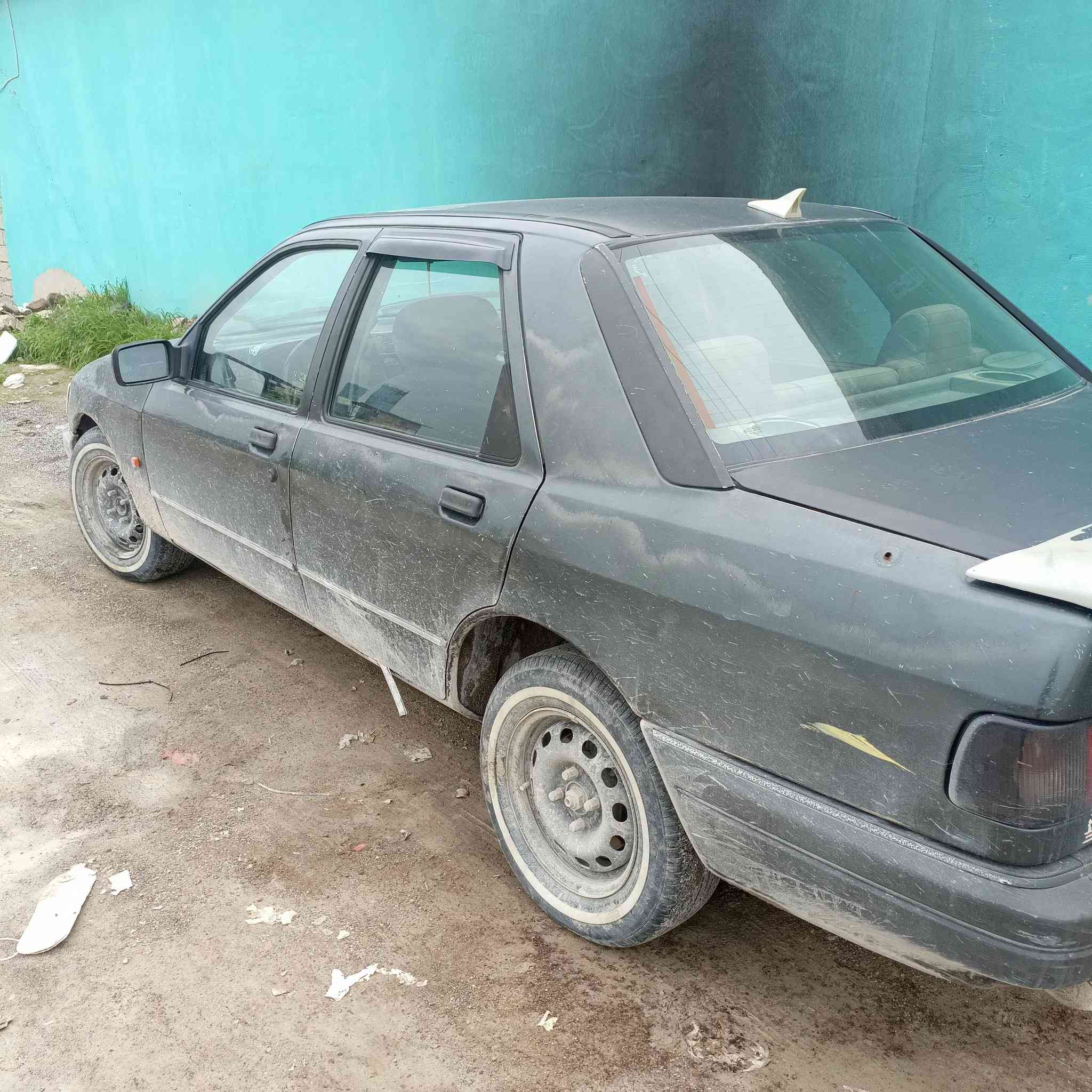 سلام عليكم فورد سيرا محرك سته سلندر رقم أخضر سنويه حضره كاربون بيها محرك شرط شرط التحويل ***********/*********** خبر ودلل سعرها 18وبيها مجال للطيبين
