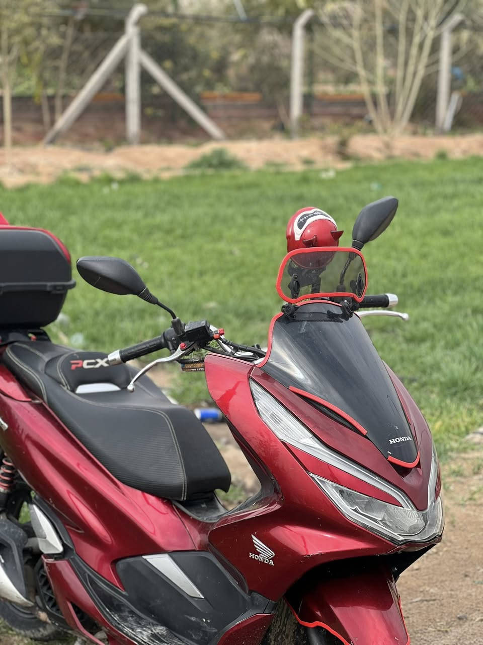 لسلام عليكم بيس اكس جيل 3ياباني للبيع جديدلوك ماشية 23الف محرك 150Ccبصمة دكمتين المكان كربلا 
السعر اتصل ودلل ***********
