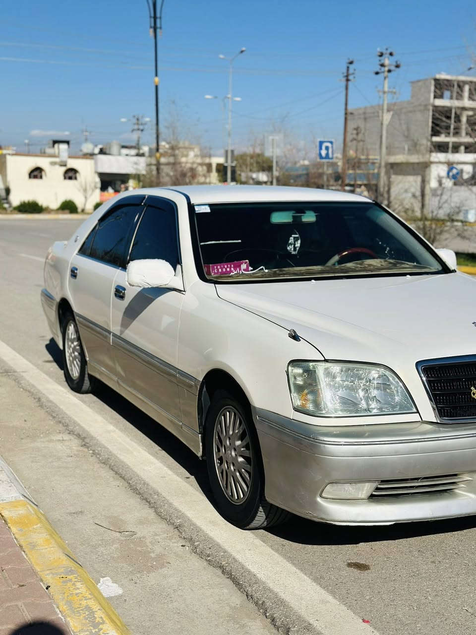 مەلیکە (بڕاوە)
‏ ٢٠٠٣(d4)گەورە
پێشو دوا کریستاڵ
٣ دوگمە
پەردە
٤کوشن کارەبا
سوکان کارەبا
شاشە ناو زەرد
بێمەسرەف سەیارەکە زۆر جوانو بێ کێشەیە سەقفو حیزام 
گێڕو مەکینەی بەشەرت 
سعری/٤٠ گەڵا و مەجالێکی برایانە
شوێن/هەڵەبجەی تازە
0750 197 23 53
0776 097 98 72
