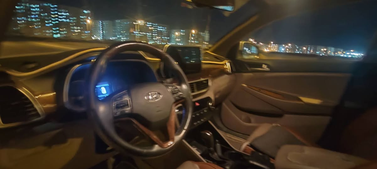 سيارة توسان موديل 2019

محرك 4 سلندر سعة 2000 نوعية دوش (DOCH)

السيارة ماشية 111 الف 

164حصان

كير 6 سرعات اوتوماتيكي

سياره دفع رباعي

5 راكب

شاشة حجم 7 انش

مساعد قياده
 
بصمة 

كامره امامي و خلفي

وارد خليجي مكفلوة من الضربة

السعر : ٢٠٠ ورقة و بيها مجال قليل

ارقام التواصل: ***********
