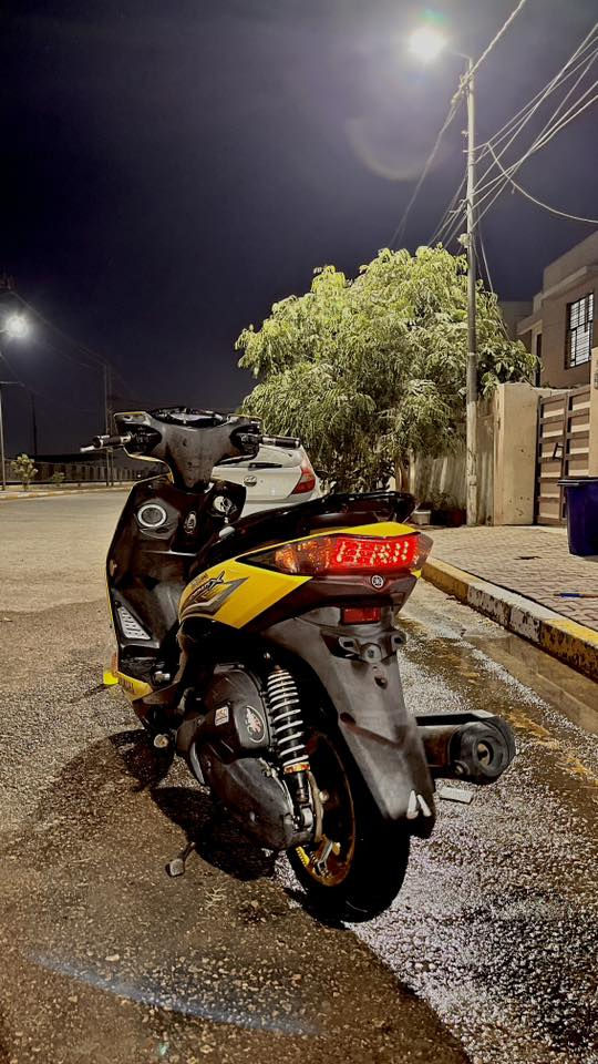 اسلام عليكم دراجه سكنس لد 2015 الدراجه كامله من كلشي ما بيها نقص برغي كلجات رياضي وبوشه 58.5 جايه ويها من الرمبه يعني غراضها وشغلها دراجه اولى 
السعر مليون و200 وبيها مجال 
هذا رقمي خابرني او راسلني عل وتساب 
***********@
