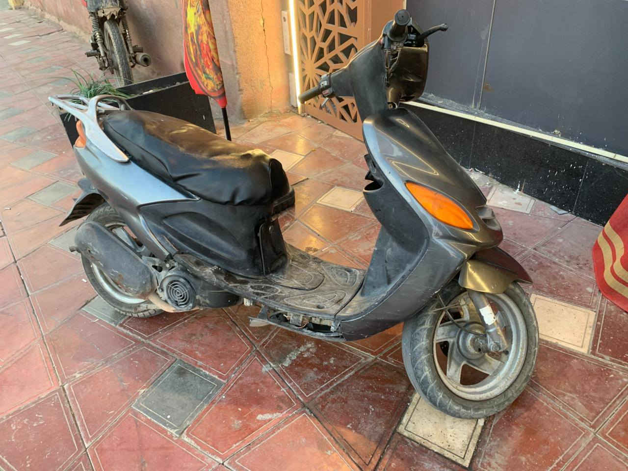 دراجه اكزز 100 تاير خلفي جديد كابريته جديد كهربائيات شغاله نكره سلف تحتاج كفرات من اليمنه فقط السعر 400 وبيها مجال المكان حي الحسين الاستفسار ***********
