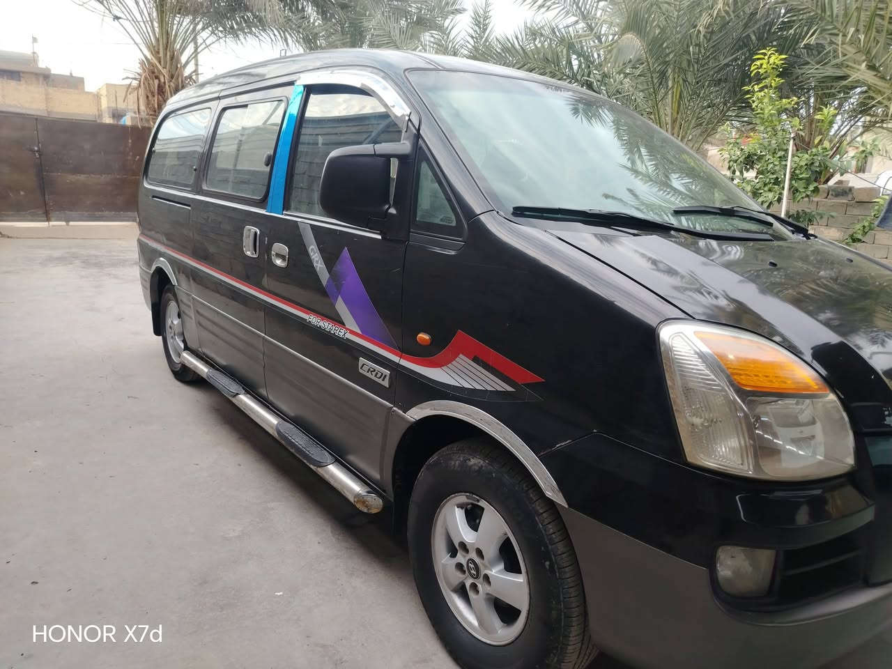 السلام عليكم ستاركس موديل 2007 سيارة مسكر مكفوله كفاله عامه مكينة وكير واكسن جدد ومكفولات تخم تايرات جديد تبريد شغال صدر امامي وخلفي كله جديد رقم مكاني بغداد رقم تلفون ***********
