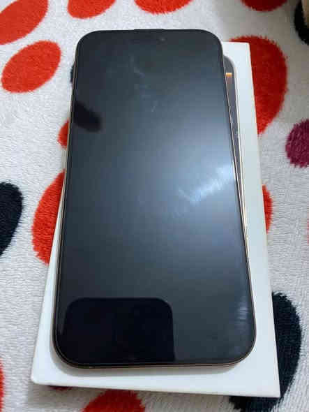 السلام عليكم 
آيفون 16 برو ماكس للبيع💸
ذاكره 256
بطاريه 100🔋
عدد الدورات الشحن 101🔋

الجهاز بعده بالضمان
ملاحضه: الجهاز جداً نضيف والصور الدليل غراضه كاملات كيبل شاحن وكارتونه اي شي مابدل ولا داخل صيانة
المكان بغداد الشعب 📍
السعر : مليون و450 
اذا تحب تستفسر اكثر الرقم واتساب فقط ***********☎️
