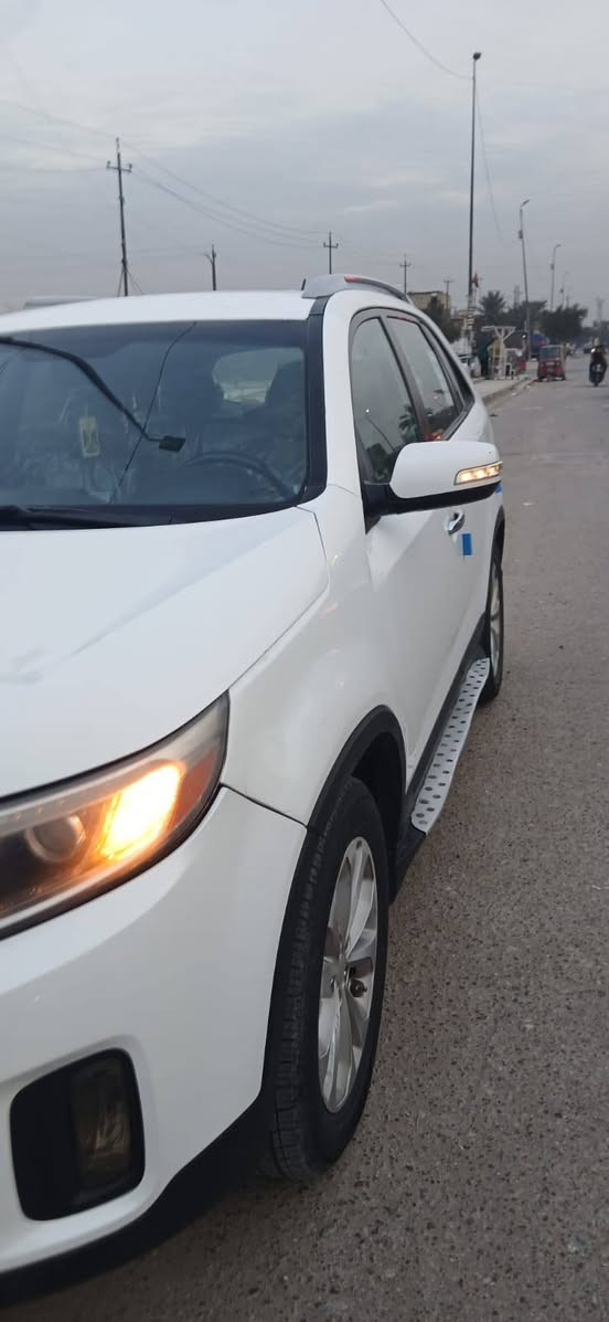 السلام عليكم للبيع كيا سورنتو ٢٠١٤ امريكي صور السونار بلمنشور السياره فول عده البنوراما السياره بصمه جلد كشن كهرباء تتفأه بلكشنات اشيار ترحيب تبريد  شاشه ومناخ منفصل سياره بعد بيه موصفات 
مكينه ٦ سلندر مكفوله كير مكفول تخم تاير باتري جديد السعر١٤٥ وبيه مجال بصيط للستفسار ***********مامتوجد خاص اتصال فقط بغداد الطالبيه
