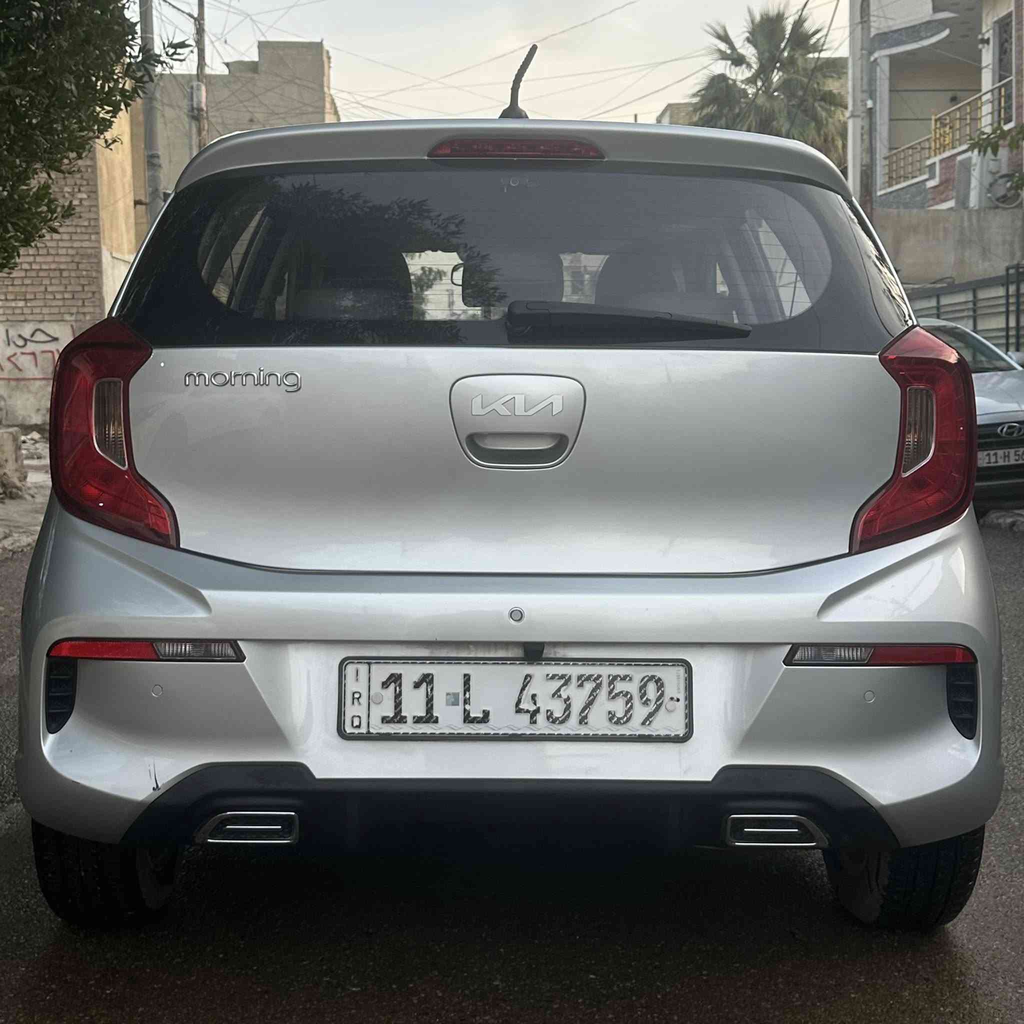 #كيا_مورنك
#موديل_2022
#مكفولة_كفالة_عامة
#جديدة_جداااااا

السيارة وارد كوري السيارة مكفولة كفالة عامة و السيارة جديدة جدا و السيارة ماشية قليل ماشية 20 الف السيارة مال بيت و نظيفة جداً و السيارة فول مواصفات عدا الفتحة و ايضاً مكفولة من الصبغ و البارد و السيارة استيراد على أيدي و بأسمي تحويل ثاني يوم 

المواصفات 

1- بصمة (عدد 2)
2- كشنات جلد 
3- كشنات تدفئة و تبريد 
4- ويل كب 
5- بلاجكتر 
6- شاشة كبيرة 
7- كامرة خلفية 
8- كامرة امامية 
GPS -9
10- رادارات 
11-  تحكمات ستيرن 
12- مري شفط 
14- محرك 3 سلندر 
15- مانع انزلاق 
16- كروس سرعة 
17- سياقة ذاتية
18- حساس خلفي 
19- يدات نيكل 
20- انضمة قيادة 
21-  ابواب بصمة
22- توقف ذاتي 
23- تحديد مسار 

السيارة أجمل و احلى بكثير من الصور و السيارة جديدة بكل ما تحويه الكلمة من معنى السعر 118 وبيها مجال 
الاتصال ***********
📍المكان : بغداد , الدورة
