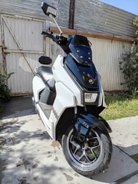 دولفين للبيع موديل ٢٥ استعمال قليل كلش وصل الشراء موجود كفاله عاااامه ...