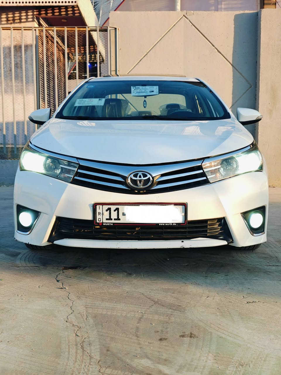 سلام عليكم
كورلا خليجي 
شركه SAS
موديل 2014
فول موصفات 
بيها كرده بصفحه العبري ومصبوغه الصفحه 
 (بدون دواخل) (بدون ايرباك)
السونار مرفق مع المنشور 
وباقي السياره مكفوله 
من ضربه وصبغ وتبديل 
الموصفات GL_i
حساسات 
فتحه سقف 
بصمه 
بصمه ابواب 
ويل كب 
اشاير ب المري 
تحكم استيرن 
تخم تاير 
تبريد ثلج 
ماشيه 150 
حجم المكينه 2000
گير ومكينه خير من الله مكفولات 
لايت زنون بعد بيها هواي موصفات 
رقم بغداد
رقم جديد 
هزه جديده 
تحويل مباشر 
السياره جاهزه مابيها كل نقص 
مكاني بغداد 
ه‍ ***********
