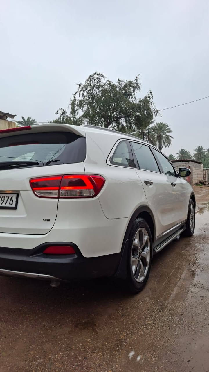 السلام عليكم سورنتو مديل 18تخم تاير 6 اسلندر 7راكب حساسات امامي خلفي مري شفط اشاير بلمري فول مواصفات عده البنرامه والجنطه ماشيه 150السياره جاهزه ومناقصها شي مكفوله من الصبغ مكانها خالص خويلص واي استفسار اتصل ع ***********
