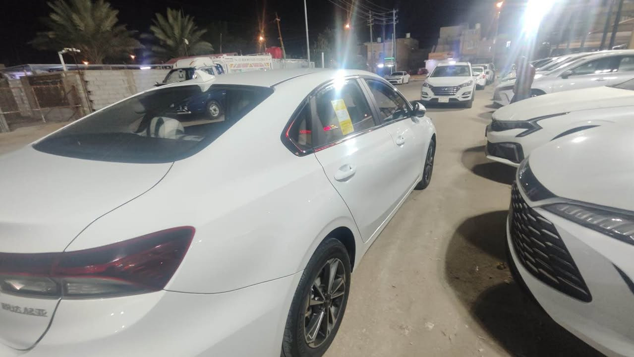 سلام عليكم 
K3 
كفاله عامه من كلشي 
ماشيه 17 الف 
موصفاته كشنات جلد شاشه جبيره حساسات محيطيه باقي مواصفات معروفه 
سعره 143 بيه مجال 

‭0771 861 0018‬ مكانه كربلاء كربلاء, العراق
