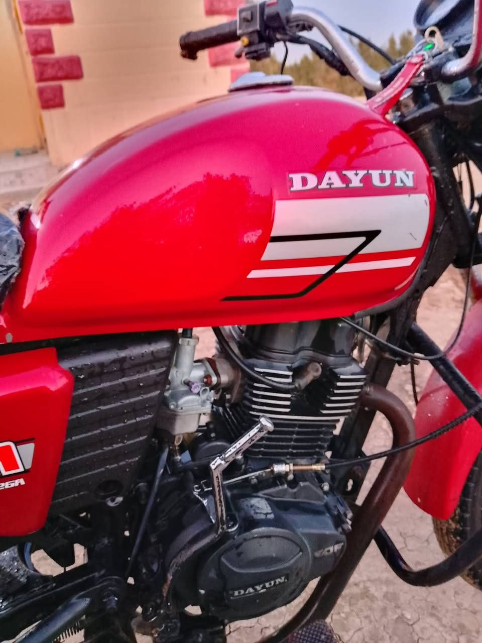 السلام عليكم دايون البيع موديل2022،بدون وراق بس مكاتبه بليته ورقم شاصي مكفوله كفالة عامه دراجه جديده وضع شركه تخم تاير جديد محرك مامفتوح شرط كهربائيّات كلهى شغاله باتري جديد بريك دهن نكره سلف السعر 900بيهى مجال العنوان بابل رقم الهاتف ‏‪***********‬‏
