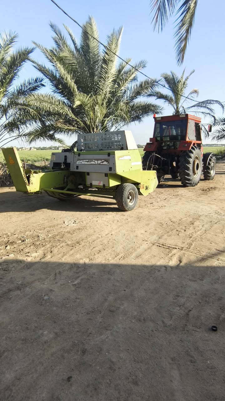 السلام عليكم مكينه وكابسه البيع المكينه تومسان حجم 95 موديل 2016 والكابسه قرش موديل 19 مديومه وكامله ابوجهك الموسم السعر وباقي التفاصيل اتصل على رقم الهاتف ***********
