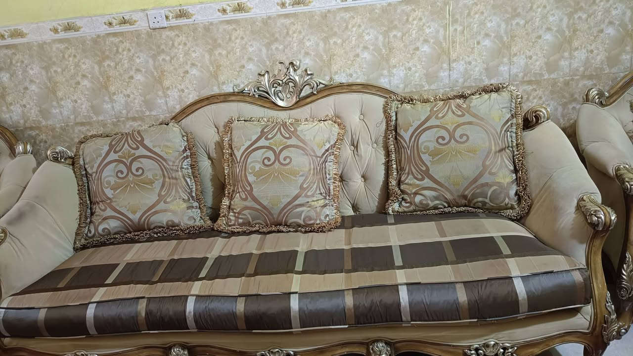 اغراض البيع 
تخم قنفات زان كويتي ثقيل 
ثلاجة 24 قدم بخاخ نظام المس سامسونك ماداخله تصليح 
طبلات زان اربعة زغار وحده كبيرة


**إذا كنت صاحب هذا الإعلان وتريد حذفه لأي سبب، رجاءا أرسل رسالة إلى الدعم الفني**