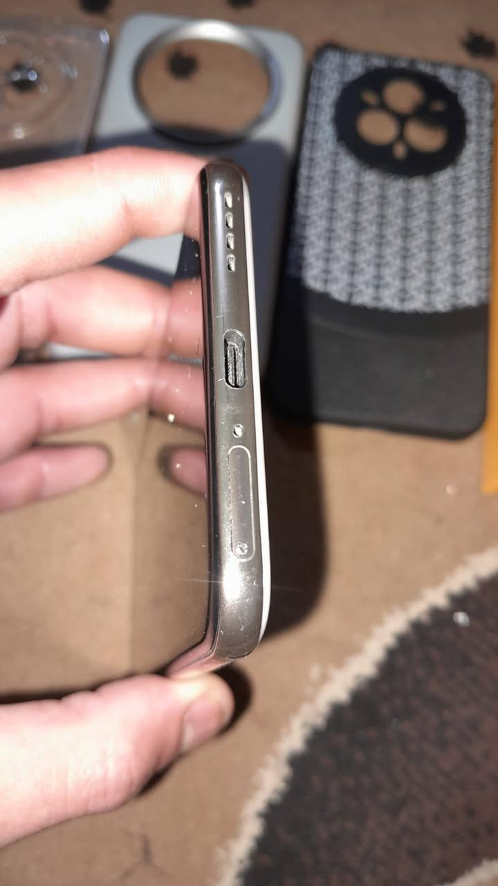 سلام عليكم
ريلمي 14برو بلس
ذاكره512رام14+12
معالج سناب دراكون 90فريم بوبجي
ملك البورتريه كامره50+50+50
بطاريه6000يدعم شحن80واط
نضافه99مستعمل قليل
اندويد16محدث
الجهاز بي فطر ولا يبين 
ملحقات كارتون 3كفرات نقصه شاحن
مراوس 13برو ماكس لو هونر 200برو


**إذا كنت صاحب هذا الإعلان وتريد حذفه لأي سبب، رجاءا أرسل رسالة إلى الدعم الفني**