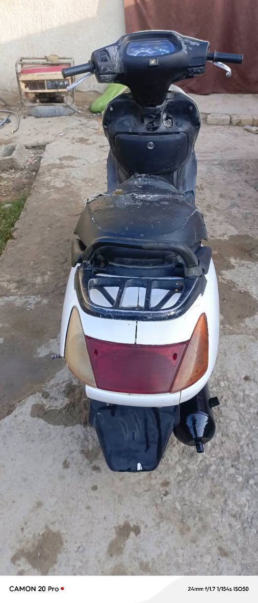 دراجه اسبيسي ياباني للبيع السعر 325 وبيها مجال الاتصال ‏‪***********‬‏
