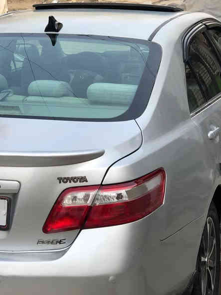 🚗 للبيع — تيوتا كامري 2009
📍 رقم بغداد – بأسمي  السيارة
🔹 حادث: جاملوغ + باب عكس السايق
🔹 صبغ: مصبوغه حزام أثر جراد فقط
🔹 الدواخل : بدون دواخل
🔹 المكينة: 2400 — 4 سلندر
🔹 تحويل: مباشر
🔹 الصدر: أمامي وخلفي جديد
🔹 التايرات: جدد
💵 السعر: 84
🔖 مُكلَّف بالنشر – للتواصل مع 
📞صاحب السيارة: ***********
