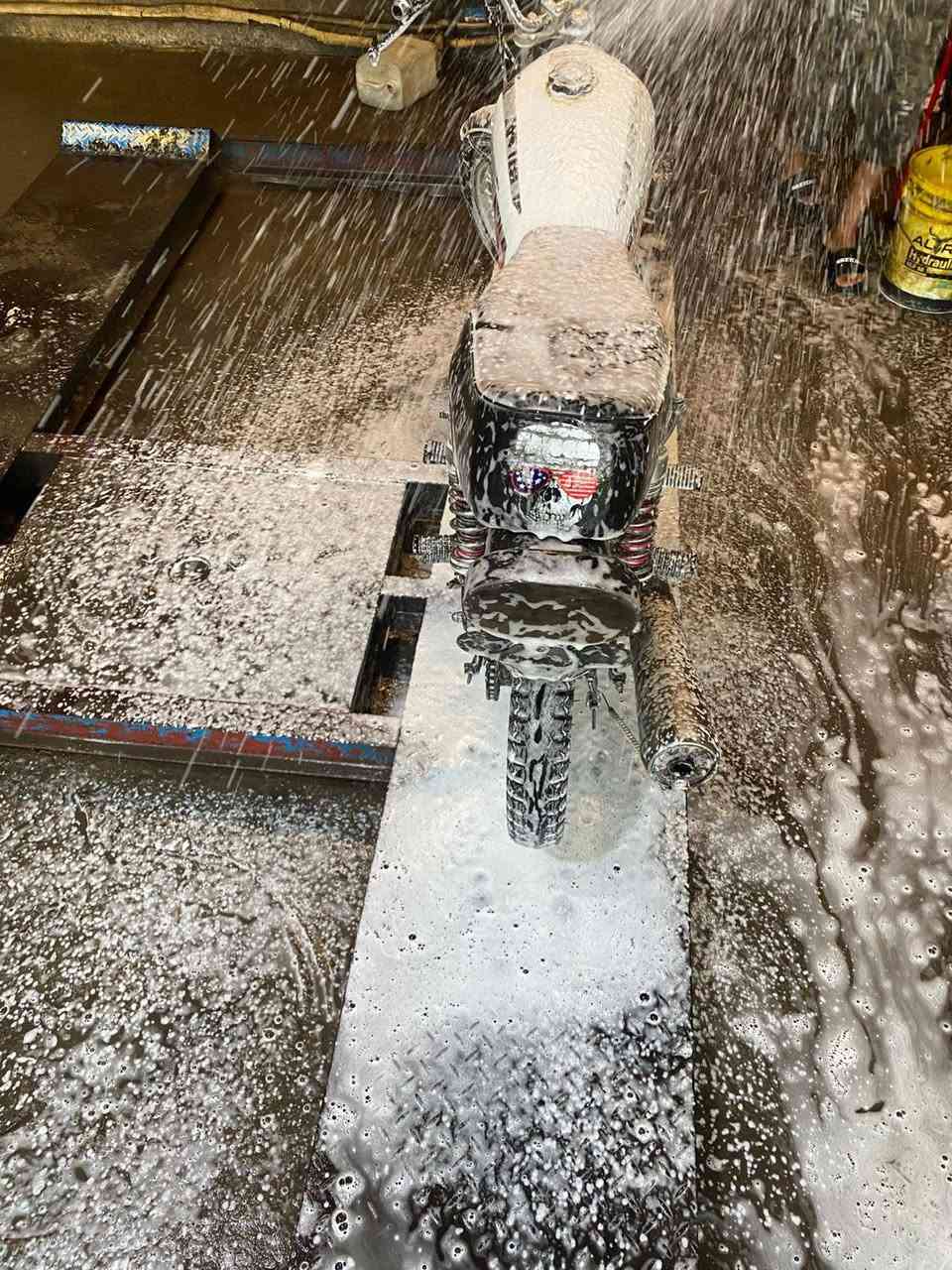 سلام عليكم دراجه نامه دراجه تخبل كل نقص مابيه تخبل ماكني بغداد + خسلته وما شتغلت لو كابريتر لو بلك غيره ما تصرق عليه سعر 400 وبيه مجال وتساب ***********
