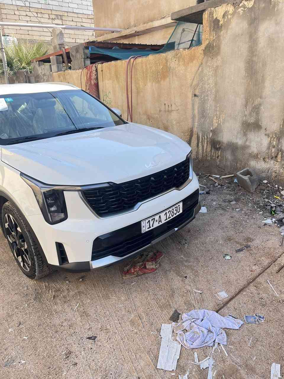 سلام عليكم
سيارة سورنتو 2025 خليجي مكفوله كفاله عامه 

 مواصفات فول قماره حديد  

رقم مثنى انكليزي بسمي تحويل شوكت مايعجبك 

دبل كامره خلفي 

ويل 20

داتا شو 

اناره محيطيه متعدده الالوان((( ماشيه ١٨الف))) 

لايت زنون عالي ناصي

لايت خلفي امامي LED

 بعده وضع الشركه سياره

محرك 6 سلندر

كير ماوس

كشنات كهربائي

هندبرك دكمه 

وضعيات قياده 

مساعده منحدرات 

جنطه كهرباء

تشغيل عن بعد 

بردات خلفيه

شاشه متصل 

دوشمه جلد مغلفه ارضيه كشنات مخمل

شاحن وايرلس 

كيجات متغير الكتروني وعادي

نقطه عمياء

شاشه لمس متغير التحكم 

ستيرن فول تحكم

7راكب

الاناره الداخليه LED

دخول بصمه ذكي

حساس امامي

حساس خلفي

قبضات الباب الالمنيوم 

مري شفط

حاملات اكواب 

جام 4 AOT

تشغيل عن بعد..

.

مكاني  البصره 

***********

السعر ٣٣٠ وبيها مجال

 الاستفسار عن هاذ الرقم
