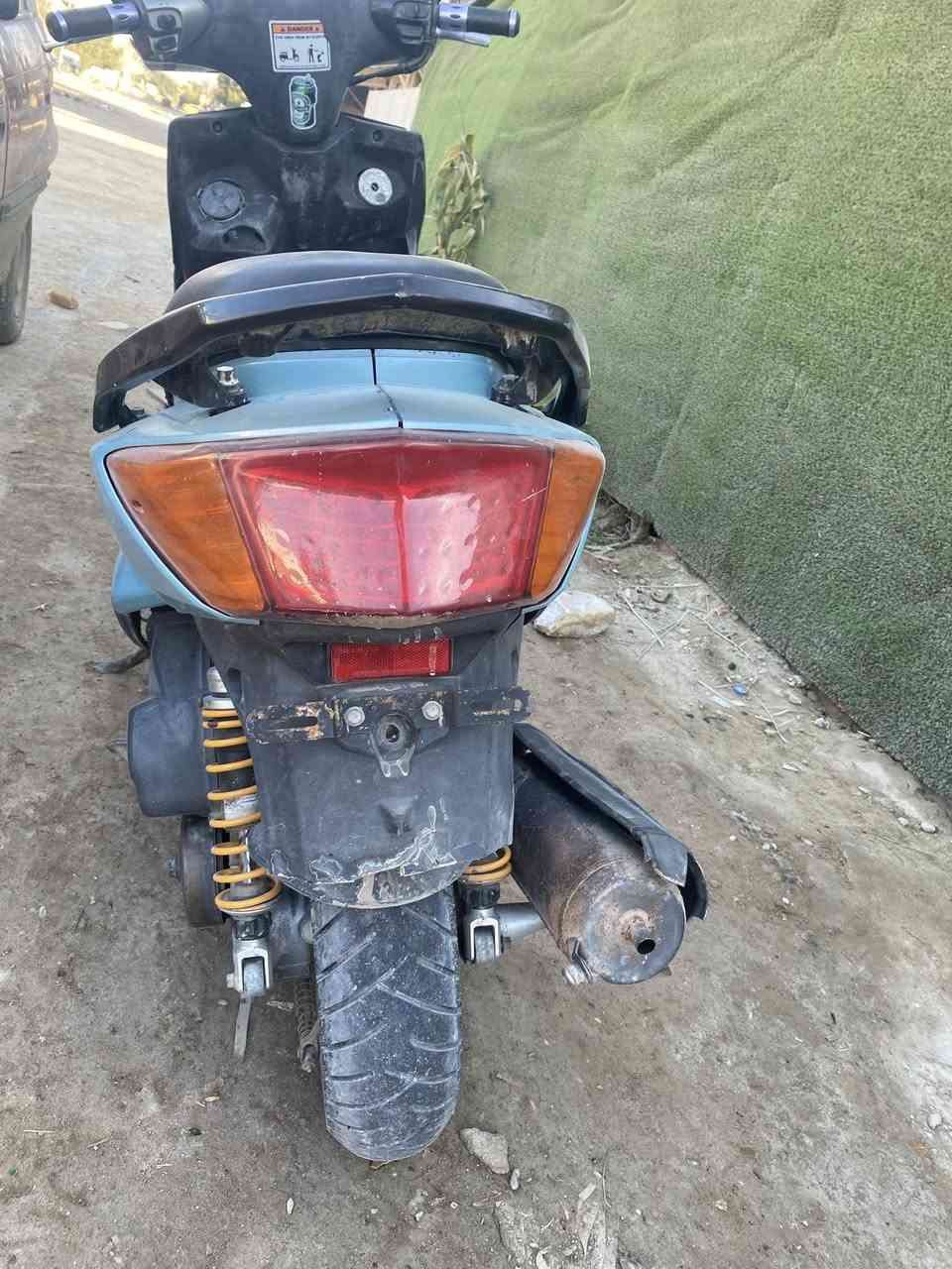 مستعجل عل بيعة دراجة سكنز فحل نوزل نكرة سلف الدراجة متروكة بس شغالة بكل وكت الدراجة شغالة كلها كهربائيات هم شغالة كلها شلعة و معدل تخبل لاكن بيها نقوصات قليلة دراجة بوشتها 58.5 و البوشة البلادية موجودة هم اول فتحة الها مكاني بابل مركز السعر 550قفل *********** متواجد واتساب ماسنجر
