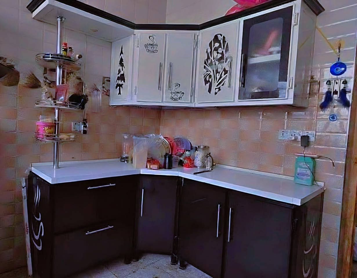 سبع امتار المنيوم سميك متين اخو جديد اجزاء بيه بلنايلون بعدهه نقش سي ان سي واضاءه درجات اكثر من درجه ممكن تتغير السنك متر ونص
سعر ٧٥٠ والمرشحه صوادف هديه 
حله حي الطياره


**إذا كنت صاحب هذا الإعلان وتريد حذفه لأي سبب، رجاءا أرسل رسالة إلى الدعم الفني**