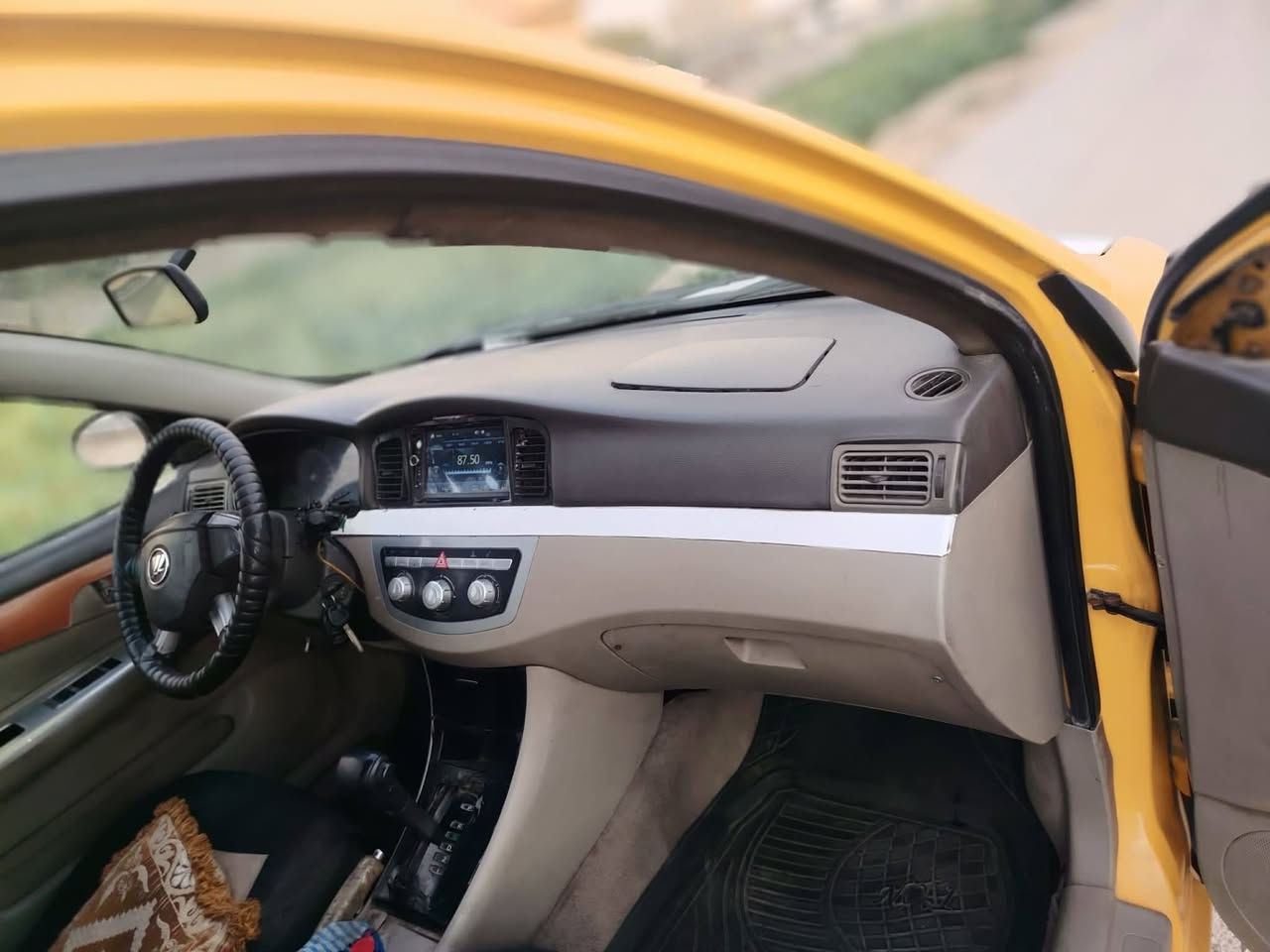 السلام عليكم
ليفان موديل 2012
محرك وكير اتو ماتيك
سياره جديده وجهازه من كلشي
محرك كير مكفولات تخم تاير
صدر امامي و الخلفي جديد تبريد ثلج رقم بغداد مشروع وطني نكليزي بسمي سنويه ورقام جدد
ماتصرف عليه الف بالعافيه ع الياخذه. سياره مال جناي ومابيه ضرر السعر 41 وبيه مجال لشراي يتصل ***********
