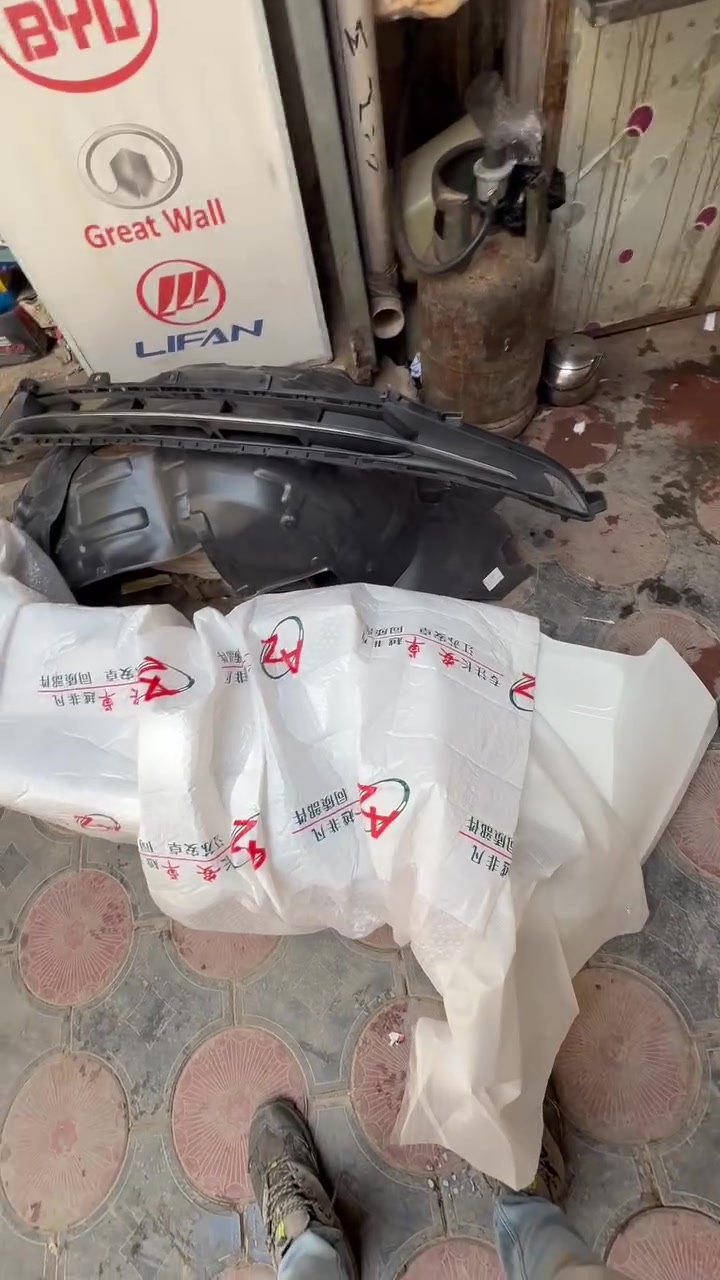 سلام عليكم يوجد حدمه توصيل الى جميع انحاء العراق العنوان السنك ساحه الصيني محل ابو صالح الرقم***********
