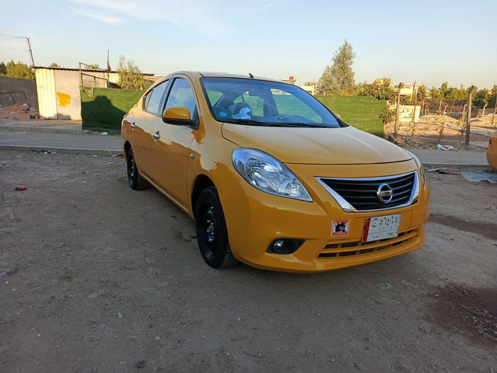 اسلام عليكم سني هندي 2014 خليجي رقم بغداد تحويل ثاني يوم  اسياره بيها بس بنيد امبدل والخشم مال الشاصي اليمن  بي صبع والباقي مكفول كير مكينه جداد السياره كير عادي والسياره حيل نضيفه كبل لشارع سعرها 68 وبيها مجال بسيط مكان السياره بغداد الشراي يتصل 
***********
*********** بغداد, العراق
