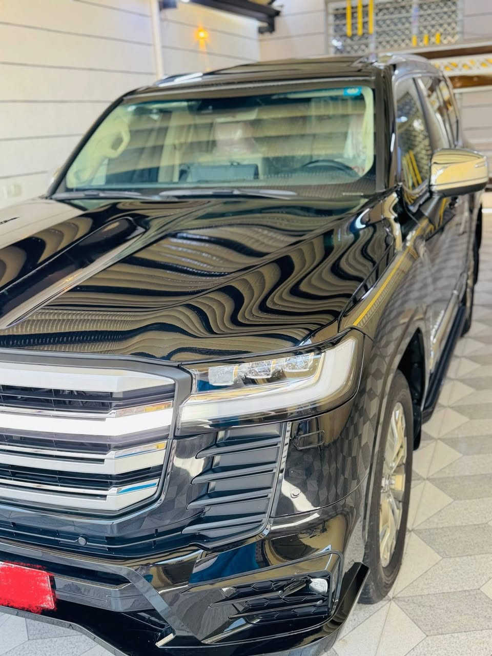 * السلام عليكم.        ***********
مغلفه السياره PPF 
موديلها ٢٠٢٤  VXLlMlTED 
ماشيه الفين  2000 كيلو متر
* رقم بغداد دولي بسمي 
* ⁠الفئة: LIMTED  / VX انتبها على الملاحظه بريم بدون برده اصلي شرط  
* محرك 6 سلند (4000) 
* ⁠العداد (  زيرو بعدها ) دعاميات كت (لحاية) 
* ⁠رادار امامي * ⁠رادار خلفي * ⁠رادار جانبي (نقطة عمياء) تحديد مسار  *
* ⁠لايت اوتو * بصمة تشغيل* بصمات ابواب *
* ⁠سماعات تويتر (JpL) شاشة دجتل * ⁠شاشة كبيرة اصلية (نفكيتر)* ⁠شاشات خلفية عدد (2) 
* ⁠4 كامرات (360 درجة) * فتحة سقف (سلايت) *كرسي ميموري (ذاكرة)* كراسي كهرباء * ⁠كراسي تبريد 
* ⁠كراسي تدفئة * ⁠كراسي (7) راكب كهرباء * ⁠مقاعد (7) راكب  ًًً
* ⁠دفع رباعي (4 * 4)* ثلاجة وسطية * جنطة كهرباء 
* ⁠تبريد شاشة * ⁠تحكم ستيرن  * ⁠داخل صاج * تشغيل عن بعد * ⁠شاحن واير ليس
* داخل جلد بيجي * ⁠حساس امامي خلفي  * ⁠مري طي كهرباء * ⁠مري جانبية نيكل * ⁠قبضات ابواب نيكب * ⁠ترايش ابواب نيكل * ⁠لايت ثلاث عدسات
اعلى فئه بريم اصلي لمتدد vx جنطه اربع دكم اناره فدراليه بلجنطه

مكاني بغداد زيونه 

***********
