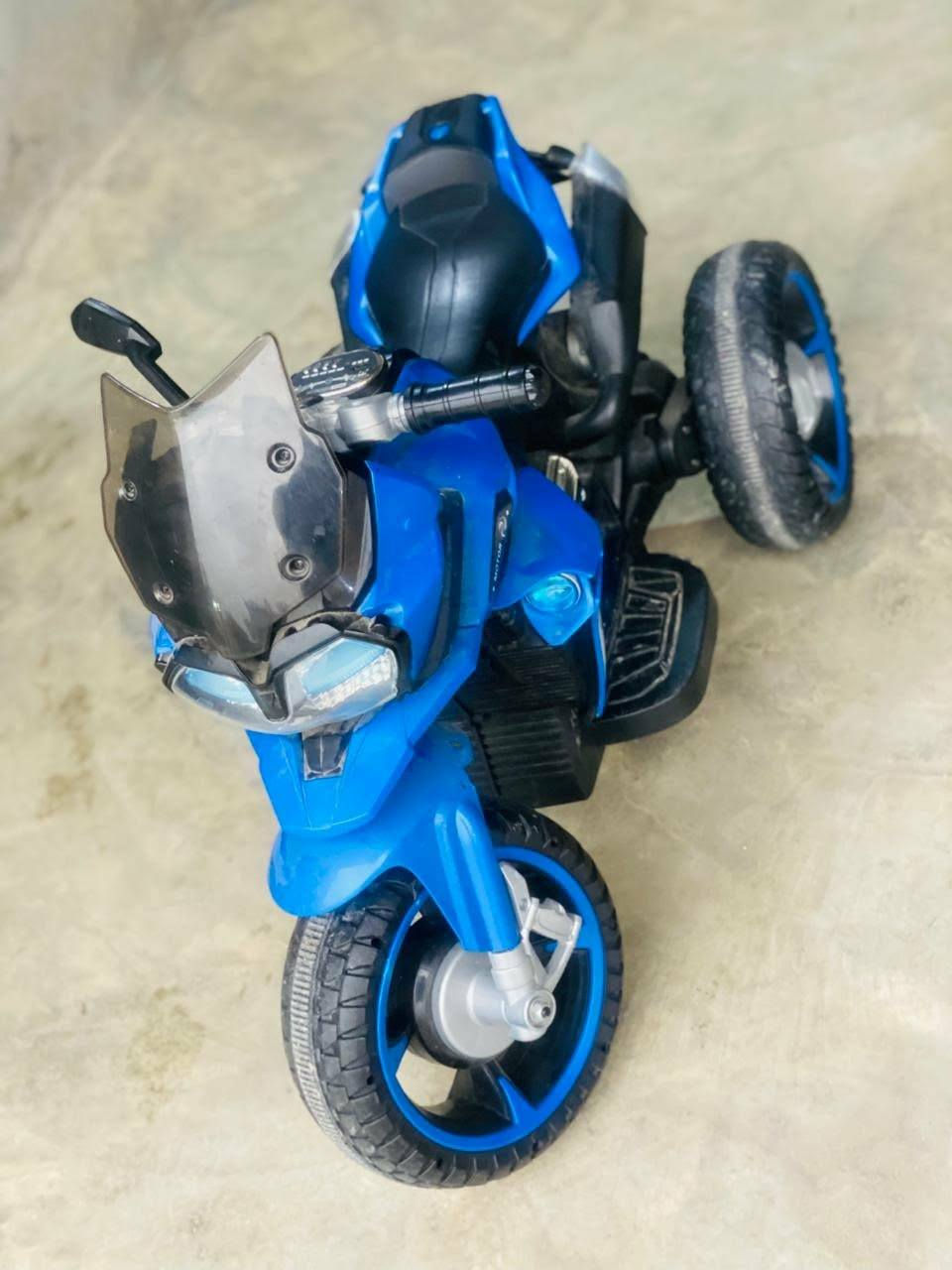 اسلام عليكم
للبيع
ثنينهم عايزهم بطاريات
الموطور سعره 50
والسياره سعرها ٧٥
***********
