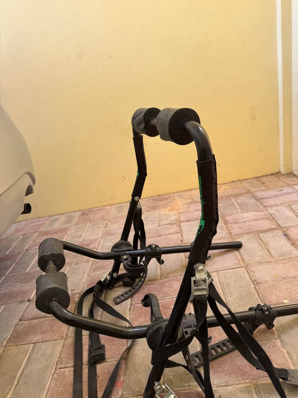 Bicycle carrying stand almost new, only few time used located in Ghrafa
Contact 31581218 الريان, قطر


**إذا كنت صاحب هذا الإعلان وتريد حذفه لأي سبب، رجاءا أرسل رسالة إلى الدعم الفني**