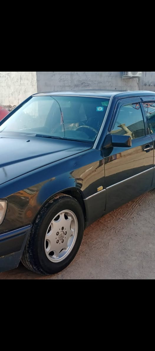 سلام عليكم سيارة البيع موديل  91 تحويل ثاني يوم سيارة حلوه 
وتخم تاير كير مكينه جدد حداده خير من الله الشراي يتصل‏‪***********
