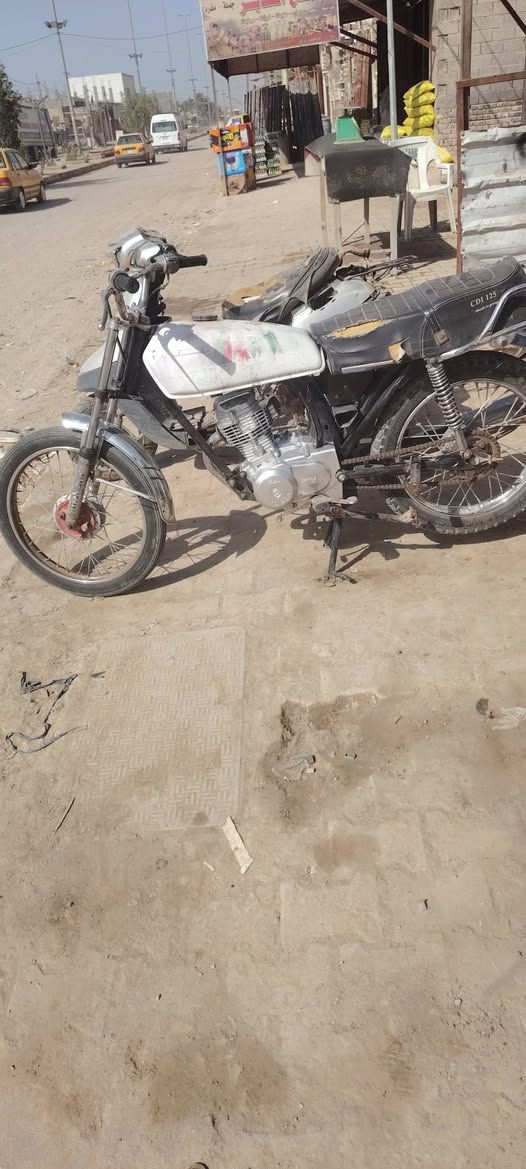 سلام عليكم ارشه لبيع كلك مكفوله عن سرقه سعر 250 مكان ديوانيه جلبيه 
***********
